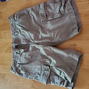 Tan men's cargo shorts